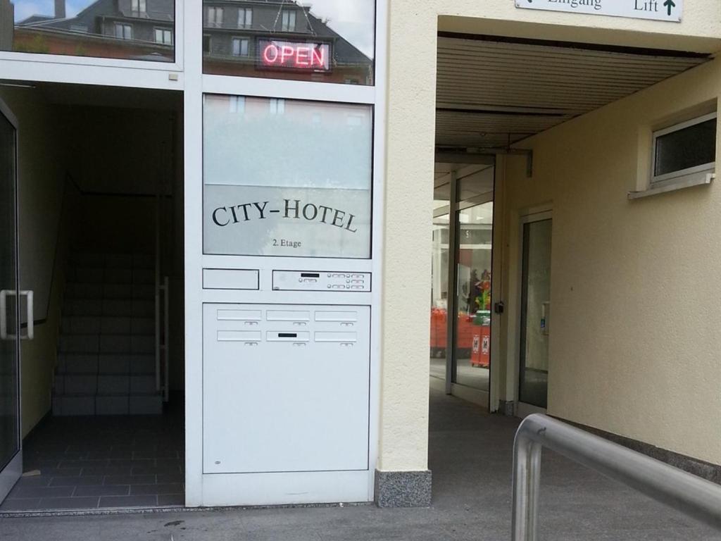 City Hotel Bauer Limbach-Oberfrohna Exterior photo